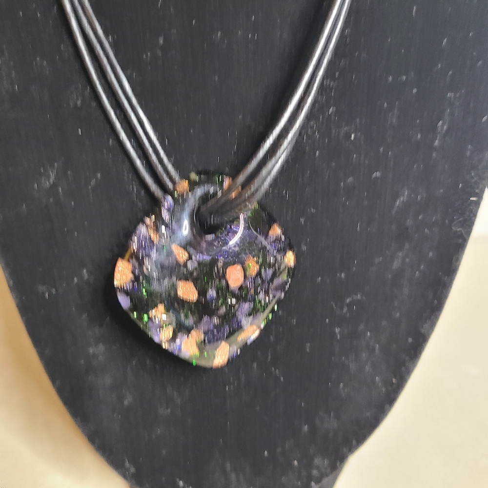 Dana Buchman Art Glass Pendant Necklace ☠️3 For $20 Item